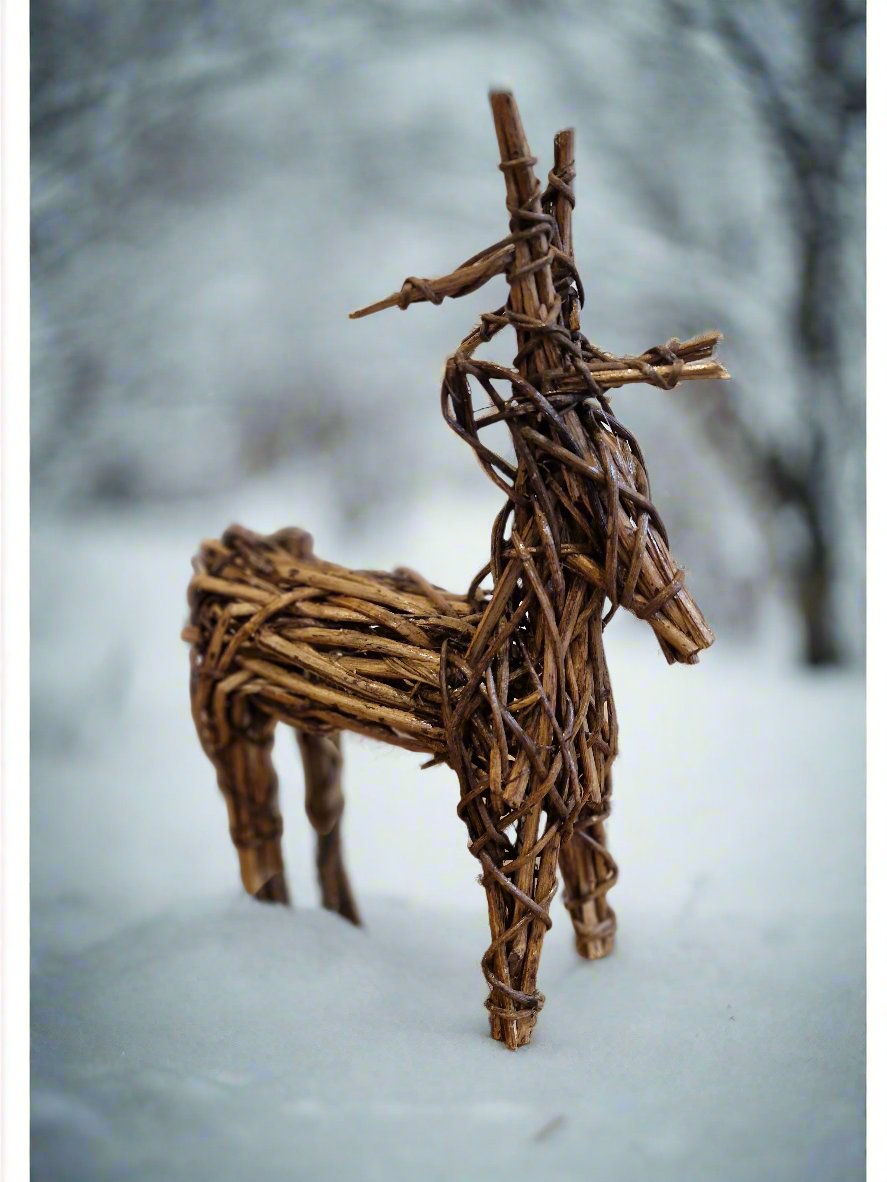 31cm Christmas Wicker Vine Willow Reindeerr