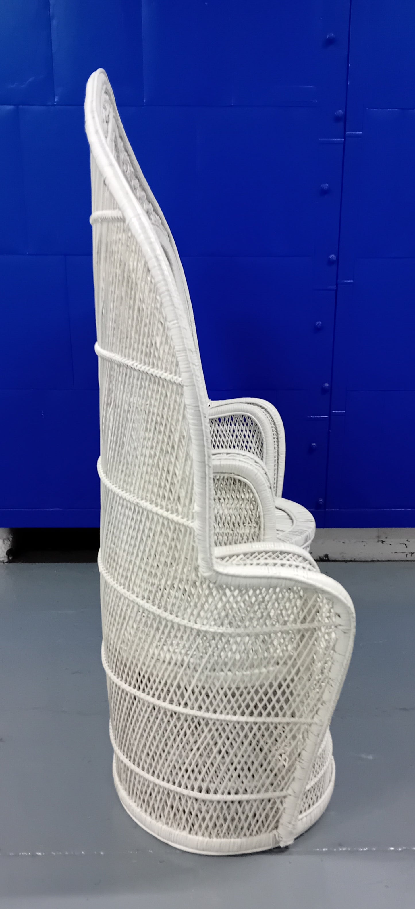 White Wicker Rattan Peacock Loveseat. Side View.