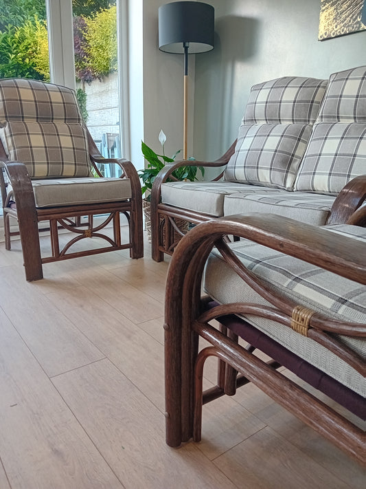 Brown Wash Cane and Wicker Rattan San Marino 3pce Conservatory Suite with 4 in 1 Check Plain Cushions.