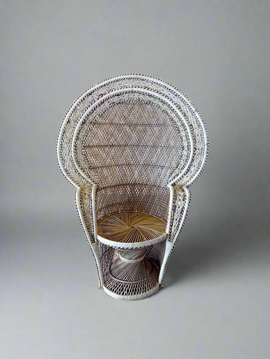 Natural Regal Peacock Chair