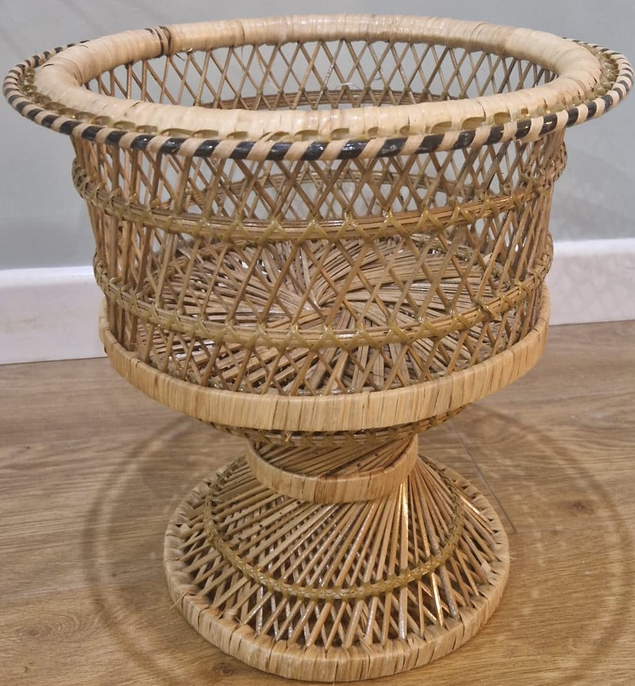 Natural Wicker, natural rattan Vase planter. 