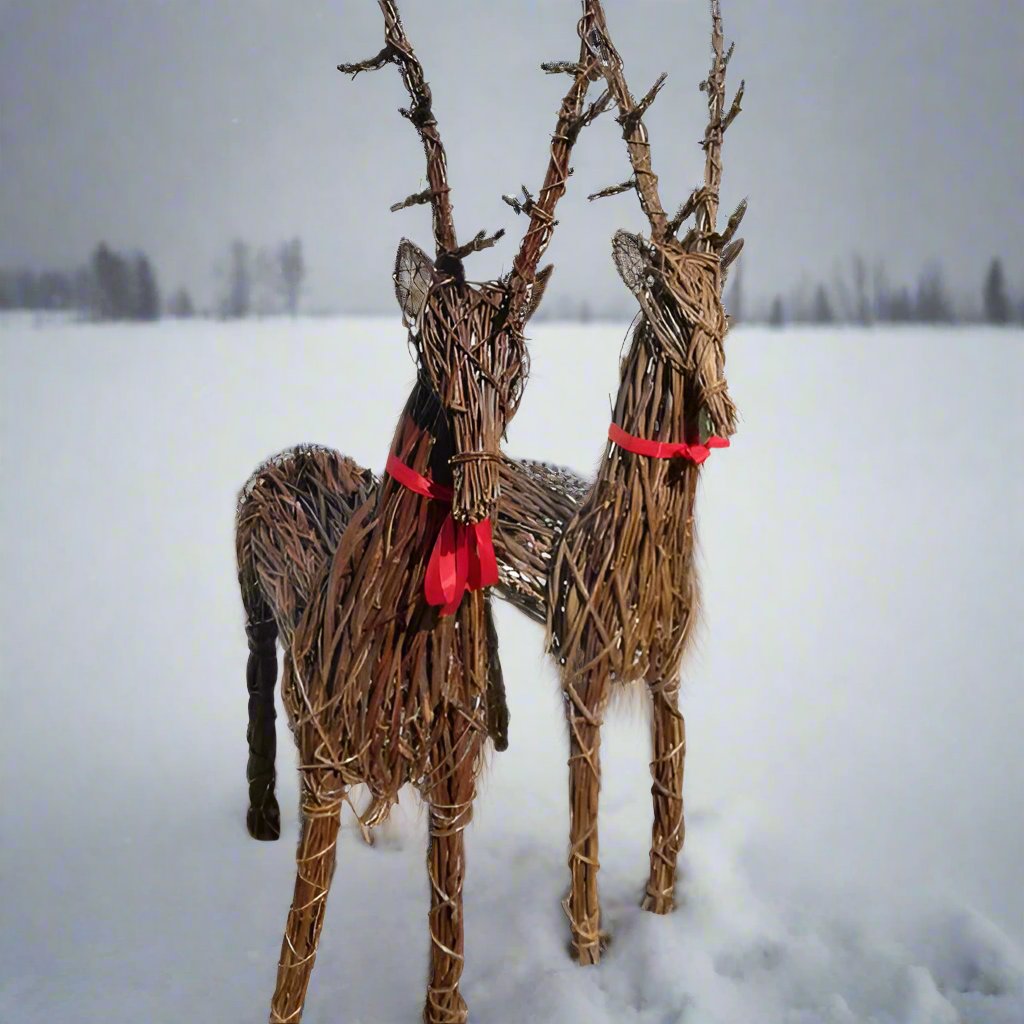 2x Christmas Willow Wicker Reindeer.