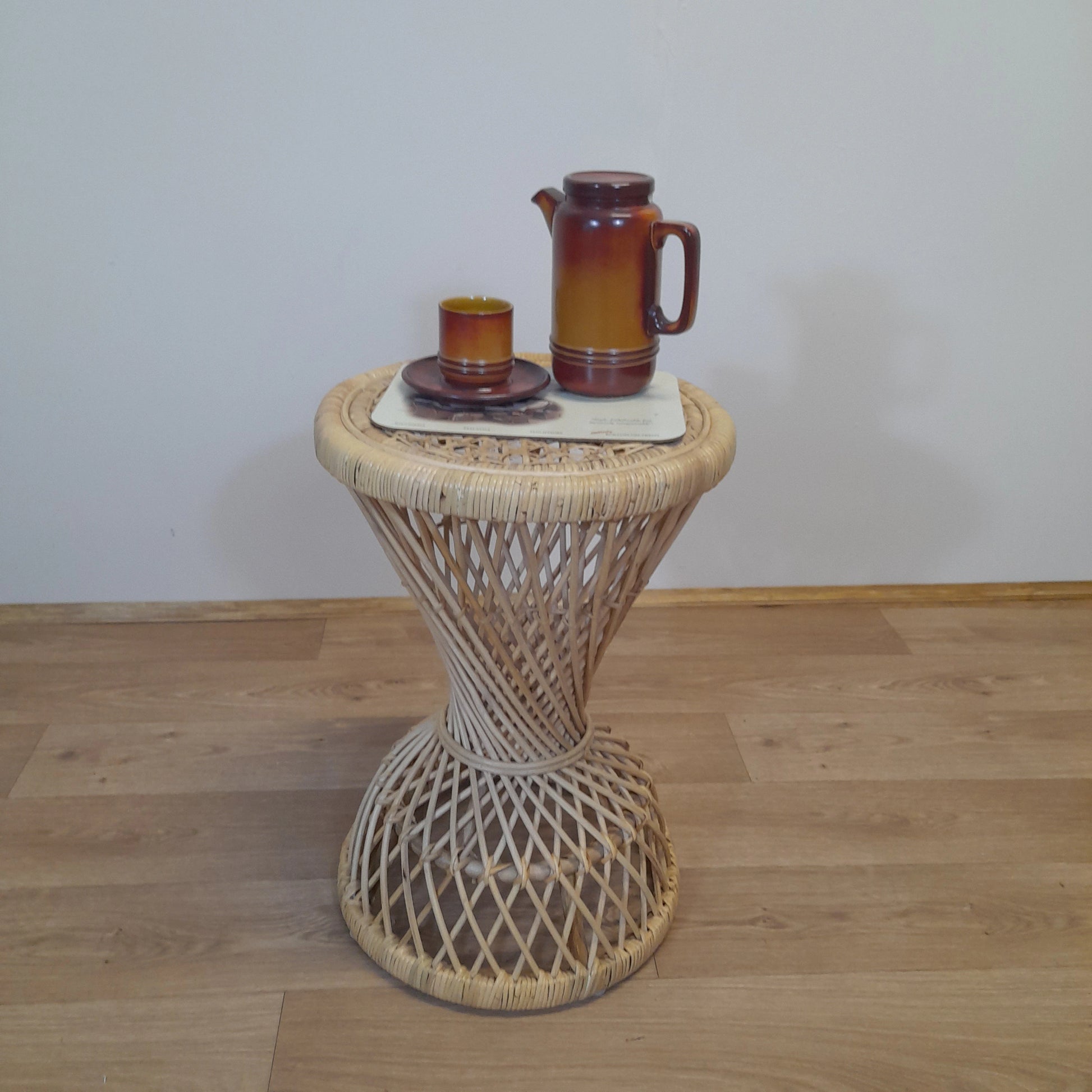 Mia Cane + Wicker/Natural Rattan Side/Lamp round table