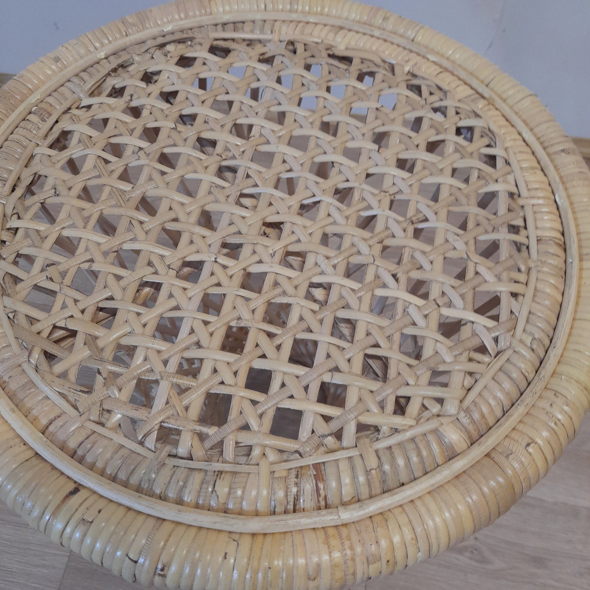 Mia Cane + Wicker/Natural Rattan Side/Lamp round table top