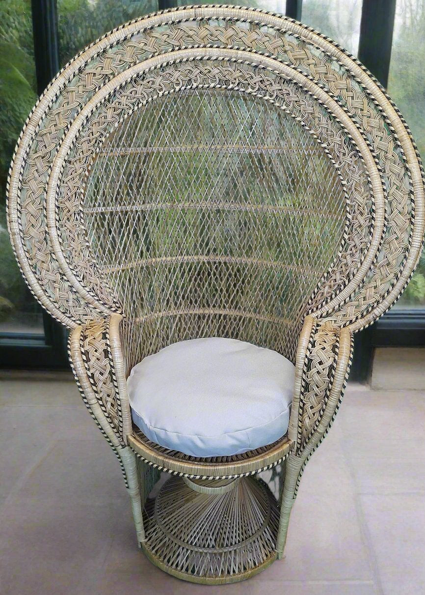 Natural Regal Peacock Chair